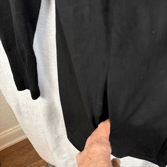 H by Halston Faux Suede Jacket w/ Sweater Knit Sleeves Black Zip Front Size 14 - Picture 5 of 14